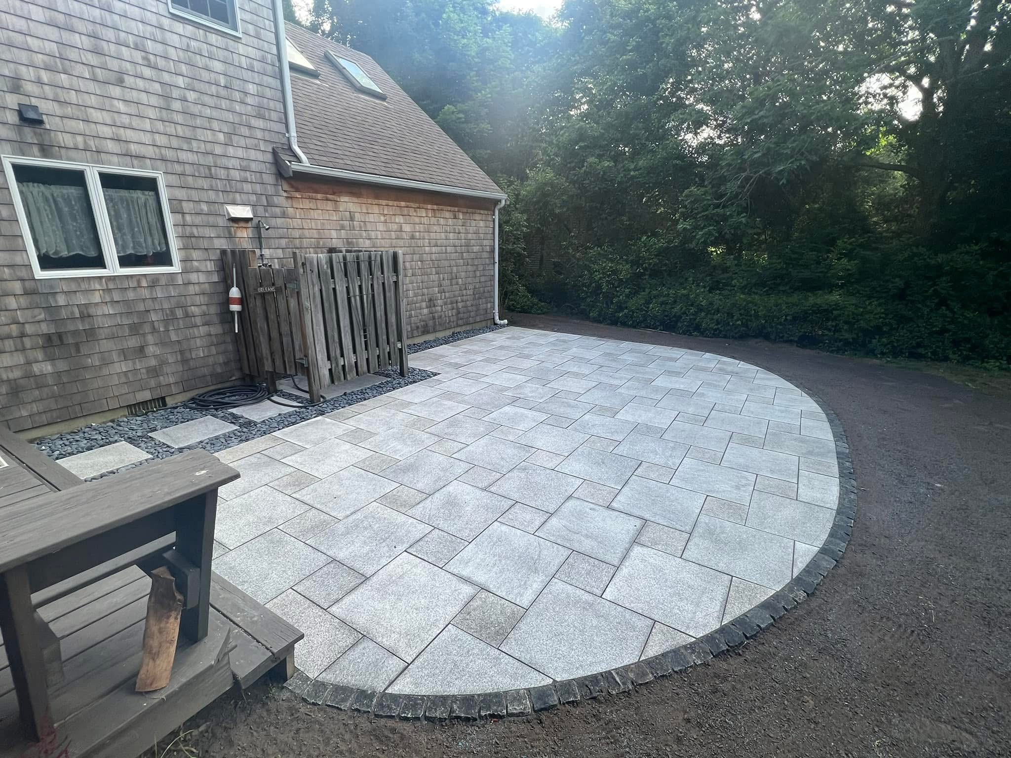 Large curved stone patio